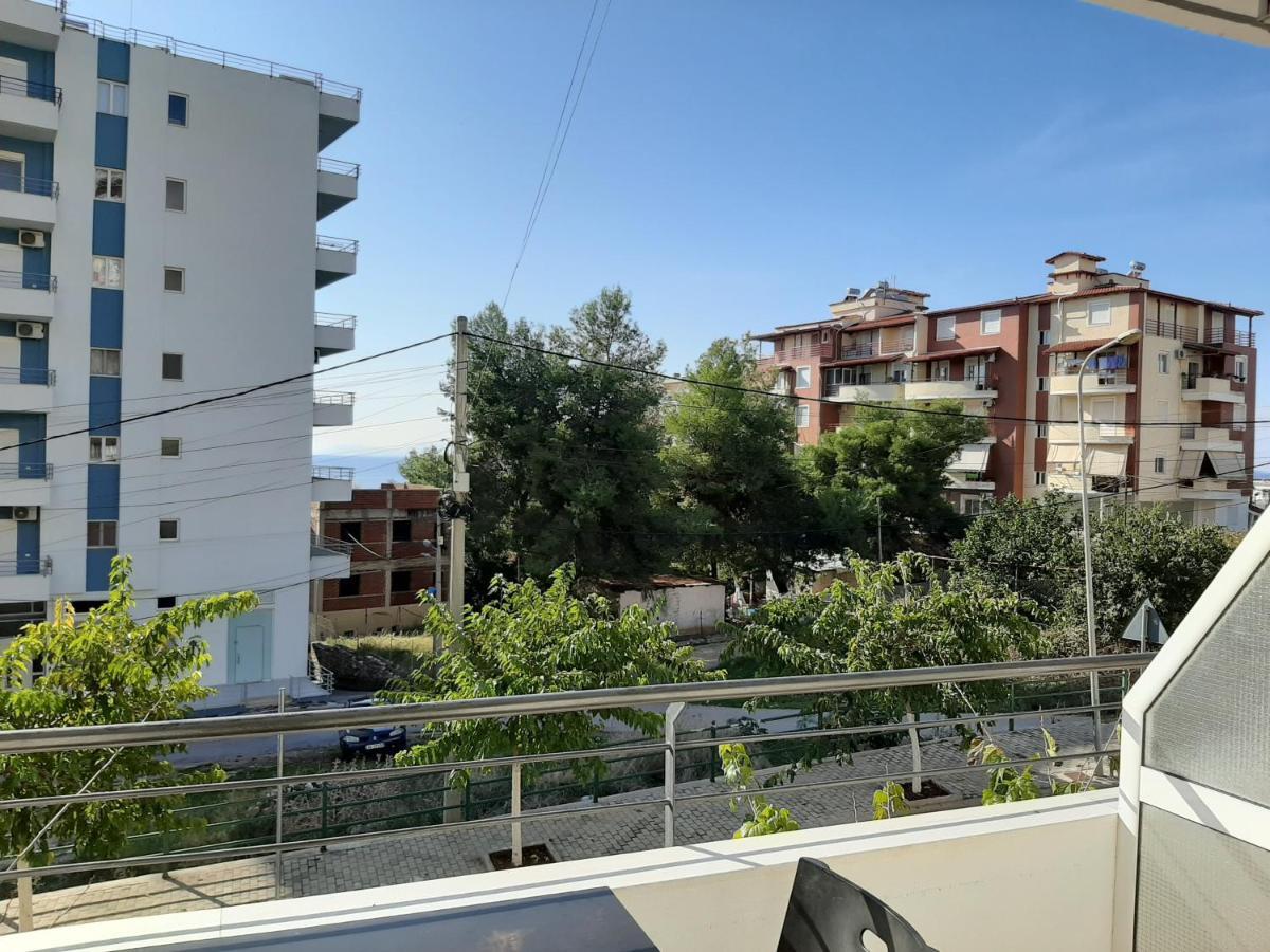 Maxus Apts Sarandë Exterior foto